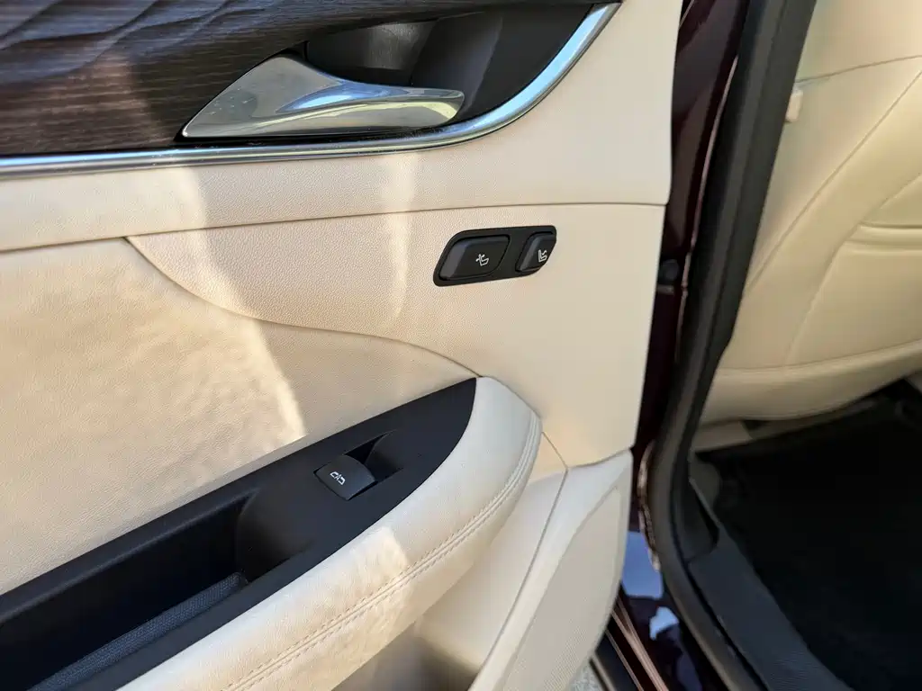 Buick LaCrosse — миниатюра 15
