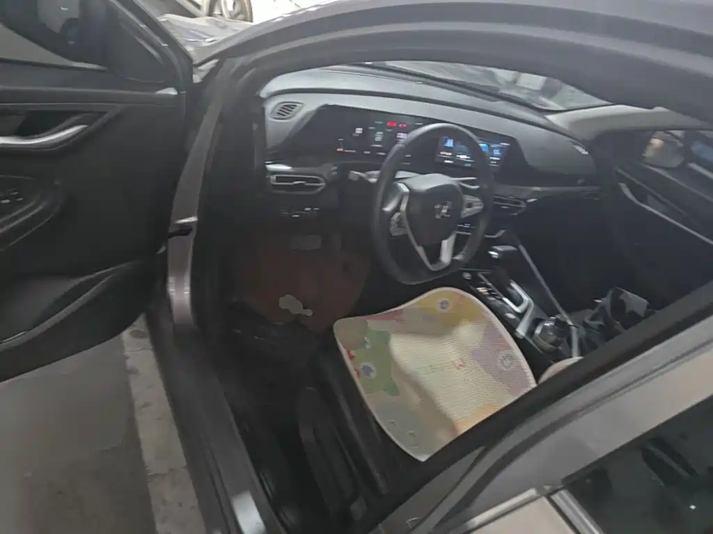 Changan Eado — миниатюра 16