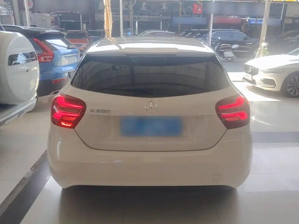 Mercedes-Benz A-Class (Import) — миниатюра 6