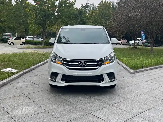 SAIC MAXUS CHASE G10 2018