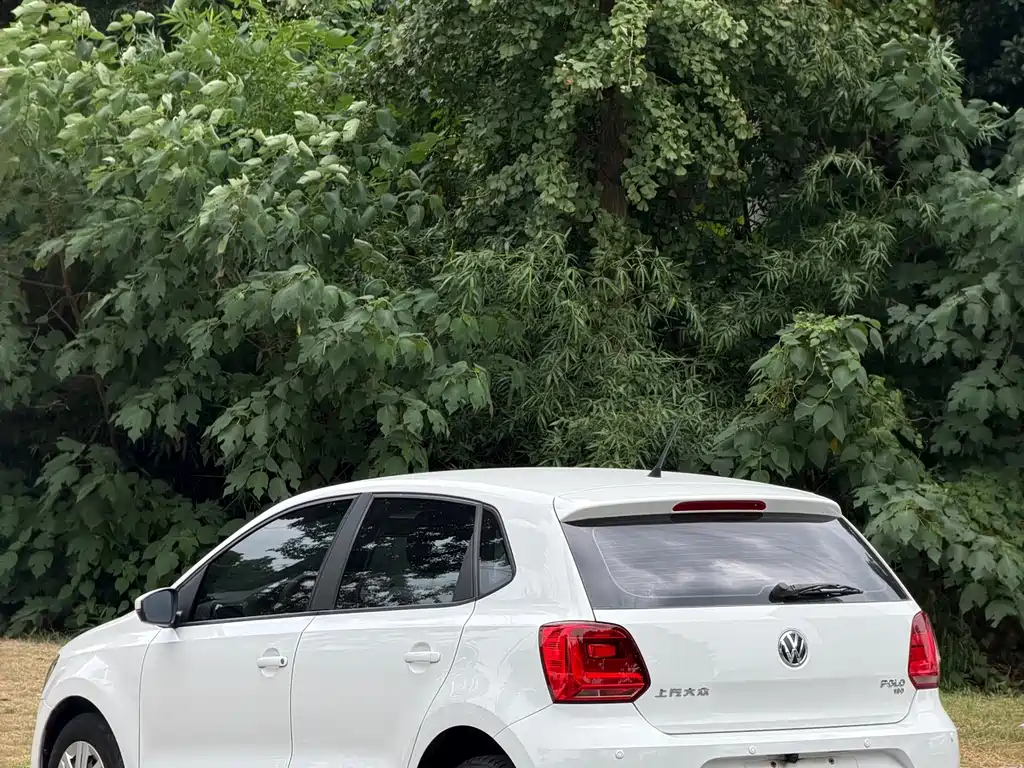 Volkswagen Polo — миниатюра 4