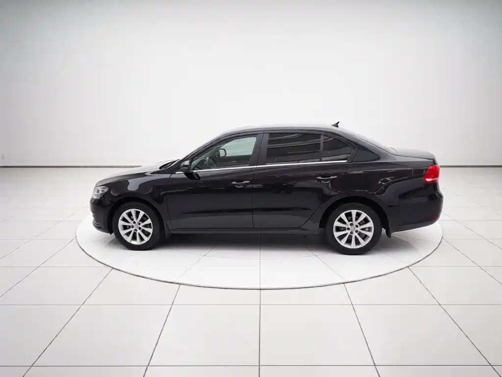 Volkswagen Lavida — миниатюра 25