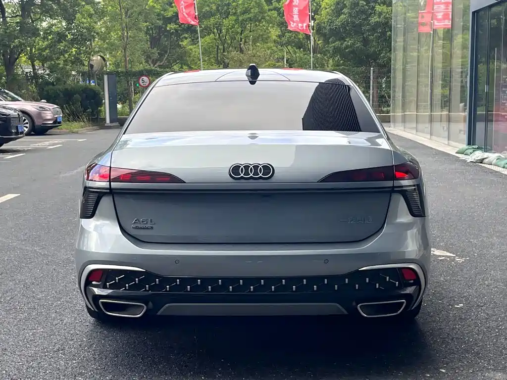 Audi A6L — миниатюра 2