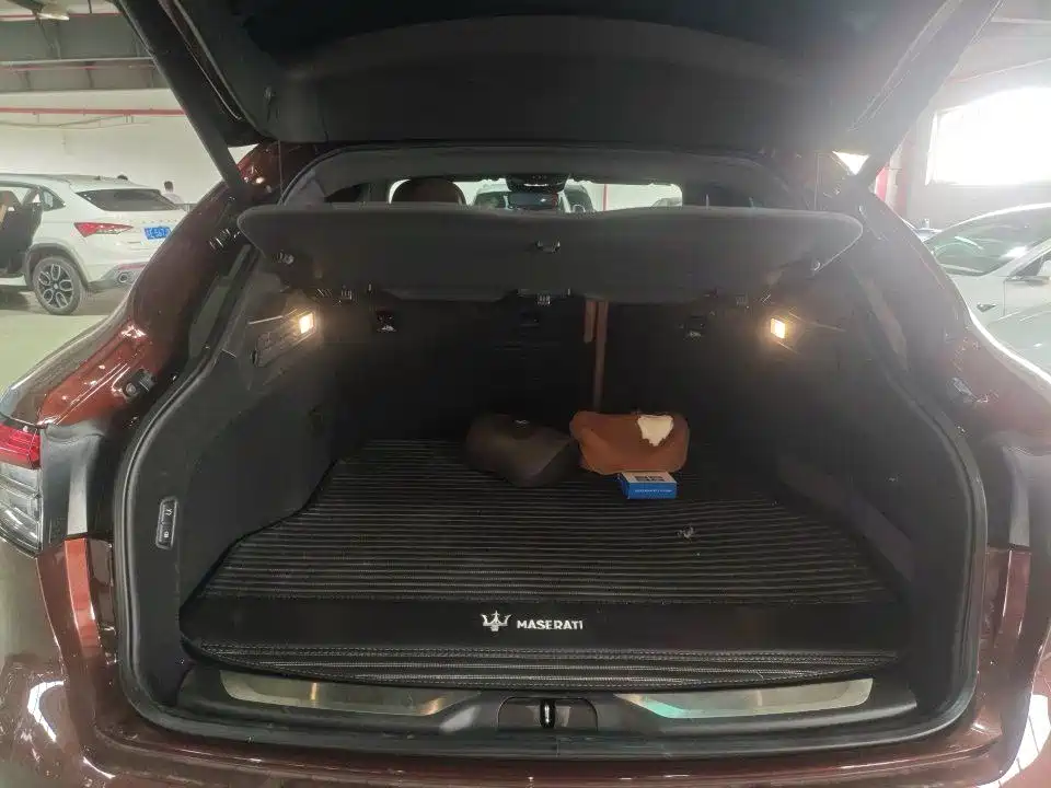 Maserati Levante — миниатюра 10