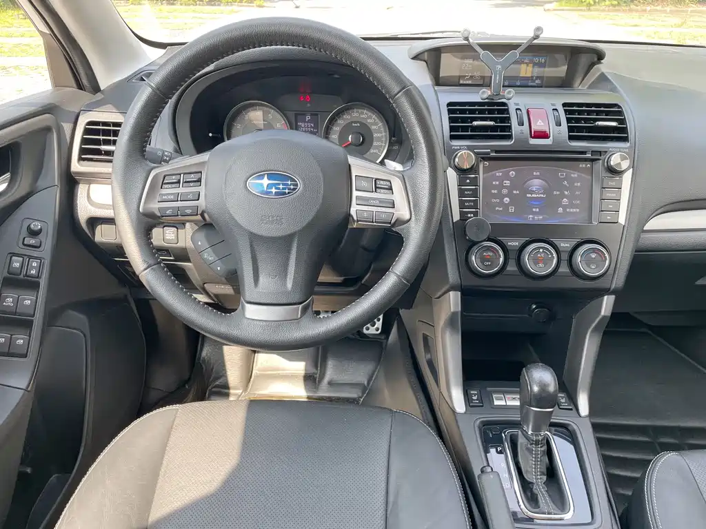Subaru Forester — миниатюра 7