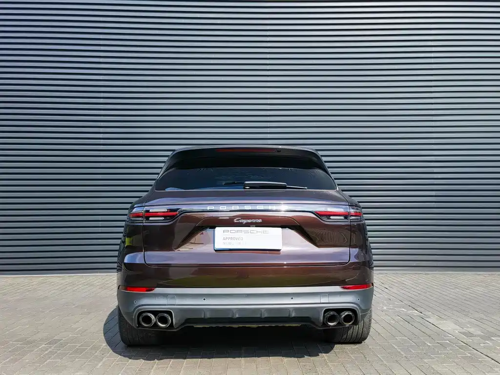 Porsche Cayenne — миниатюра 3