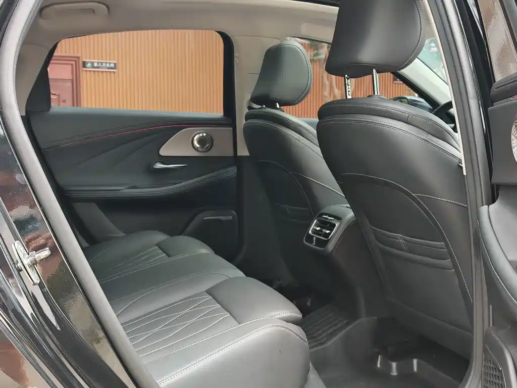 Chery Arrizo 8 — миниатюра 12