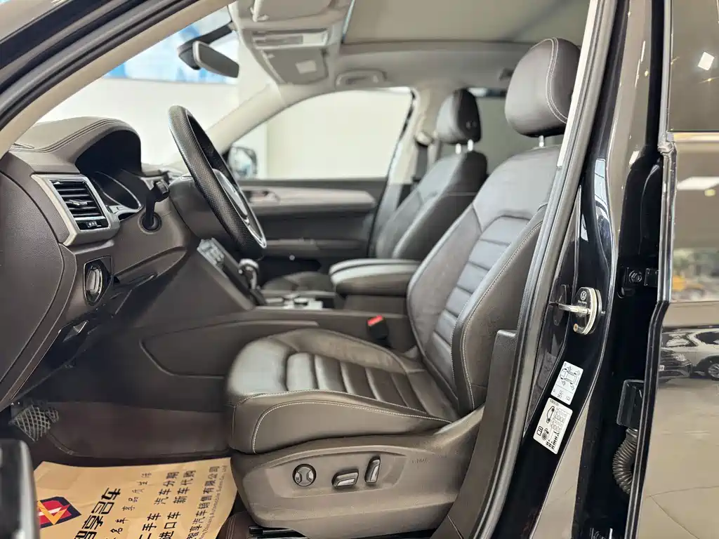 Volkswagen Teramont — миниатюра 8