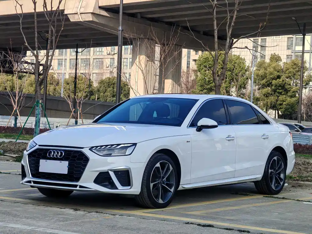 Audi A4L 2022