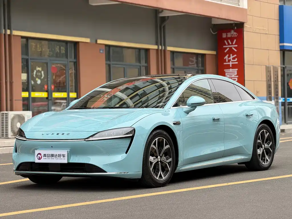 智界 Zhijie S7 2025