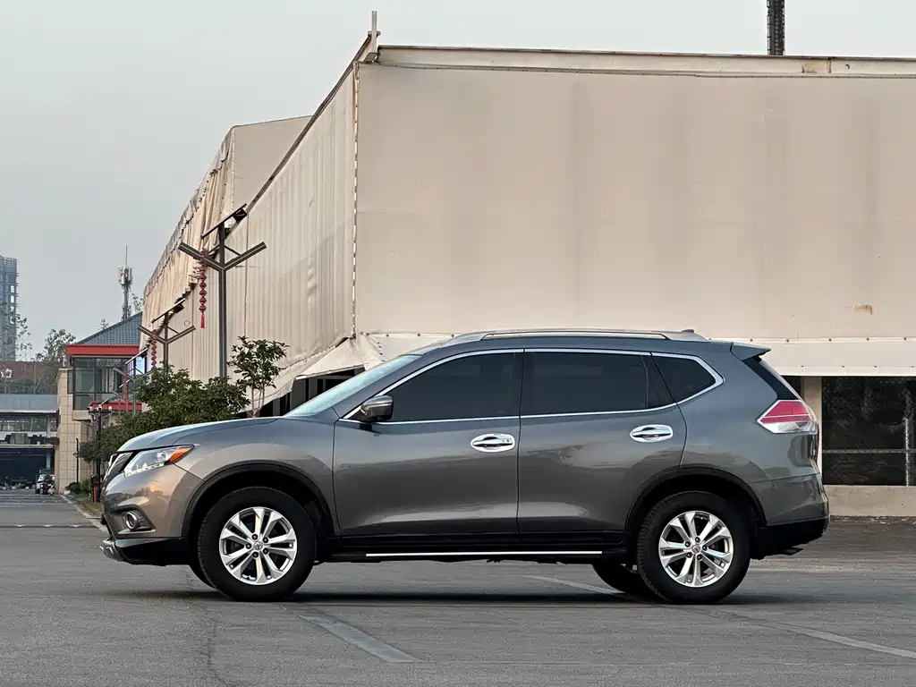 Nissan X-Trail — миниатюра 2