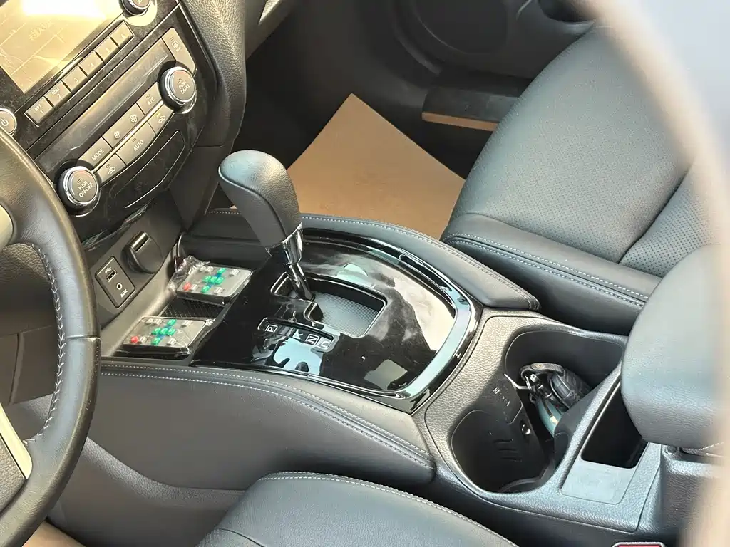Nissan X-Trail — миниатюра 17