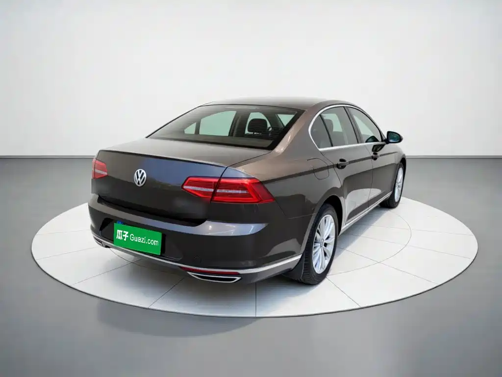 Volkswagen Magotan — миниатюра 6