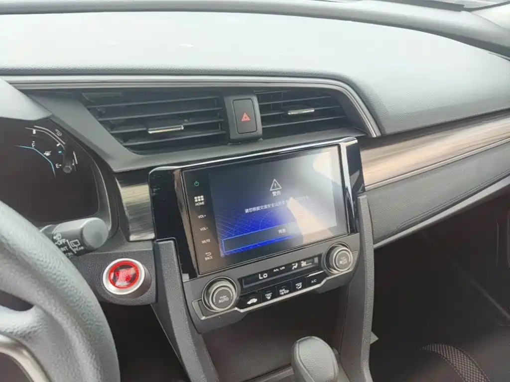 Honda Civic — миниатюра 13