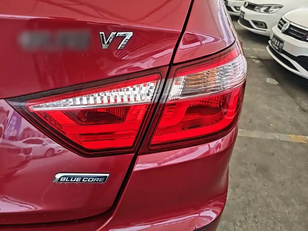 Changan V7 — миниатюра 8