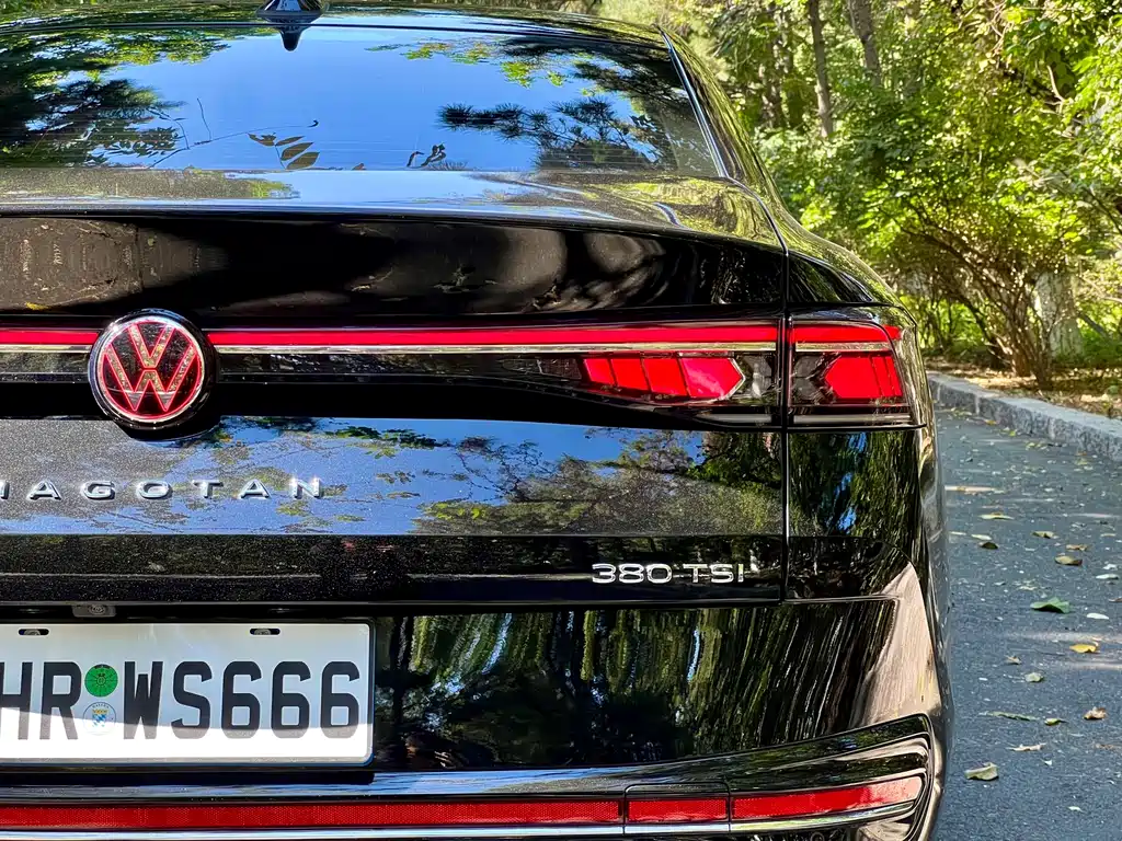 Volkswagen Magotan — миниатюра 9