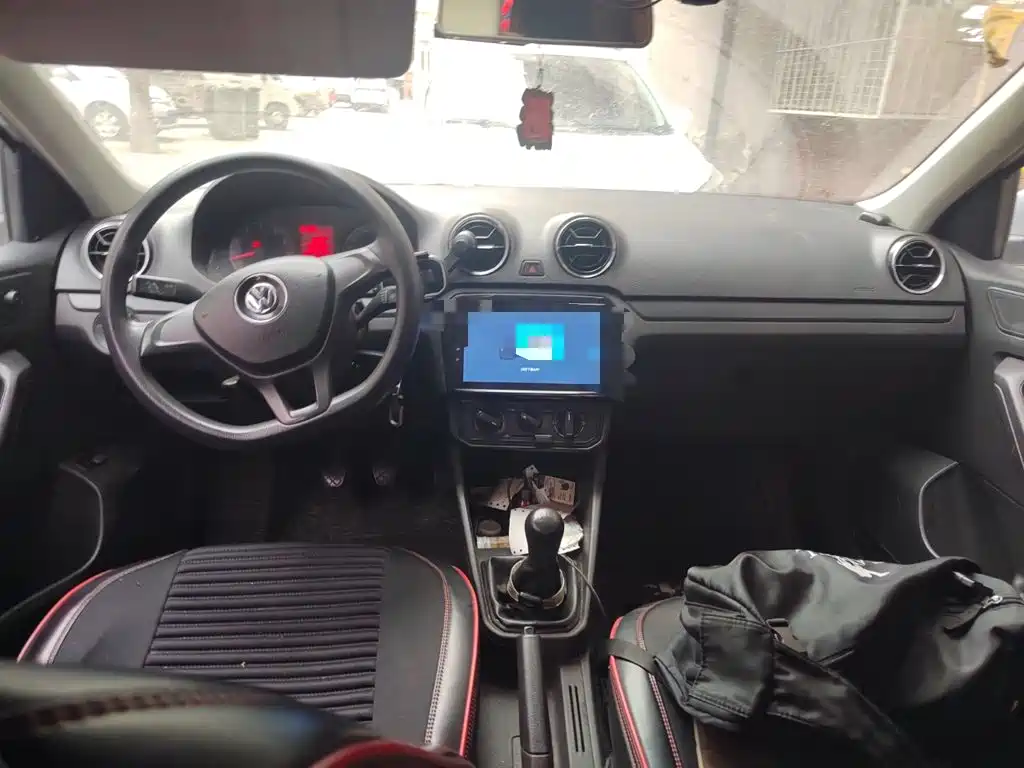 Volkswagen Jetta — миниатюра 13