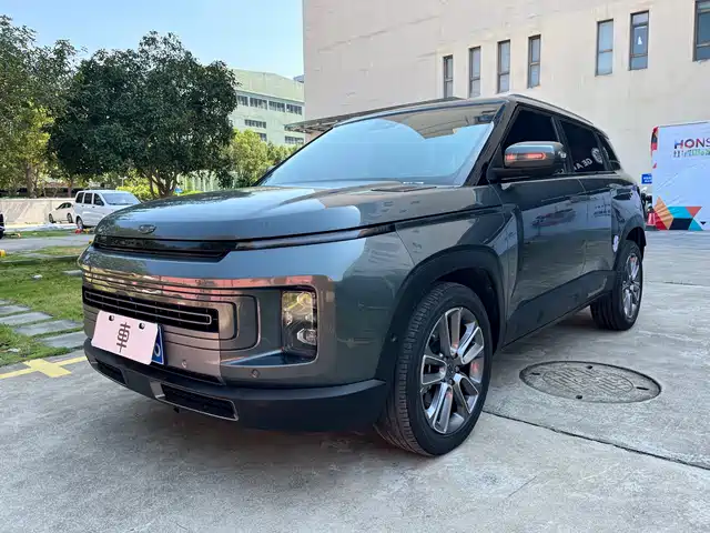 Geely Icon