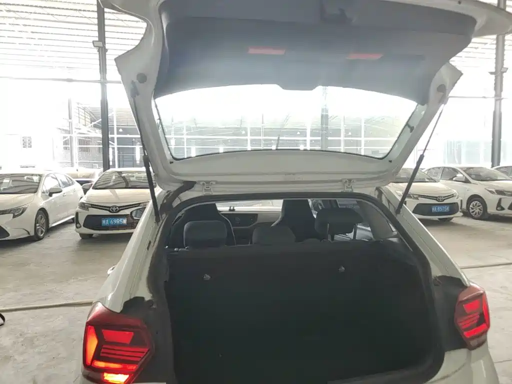 Volkswagen Polo — миниатюра 19