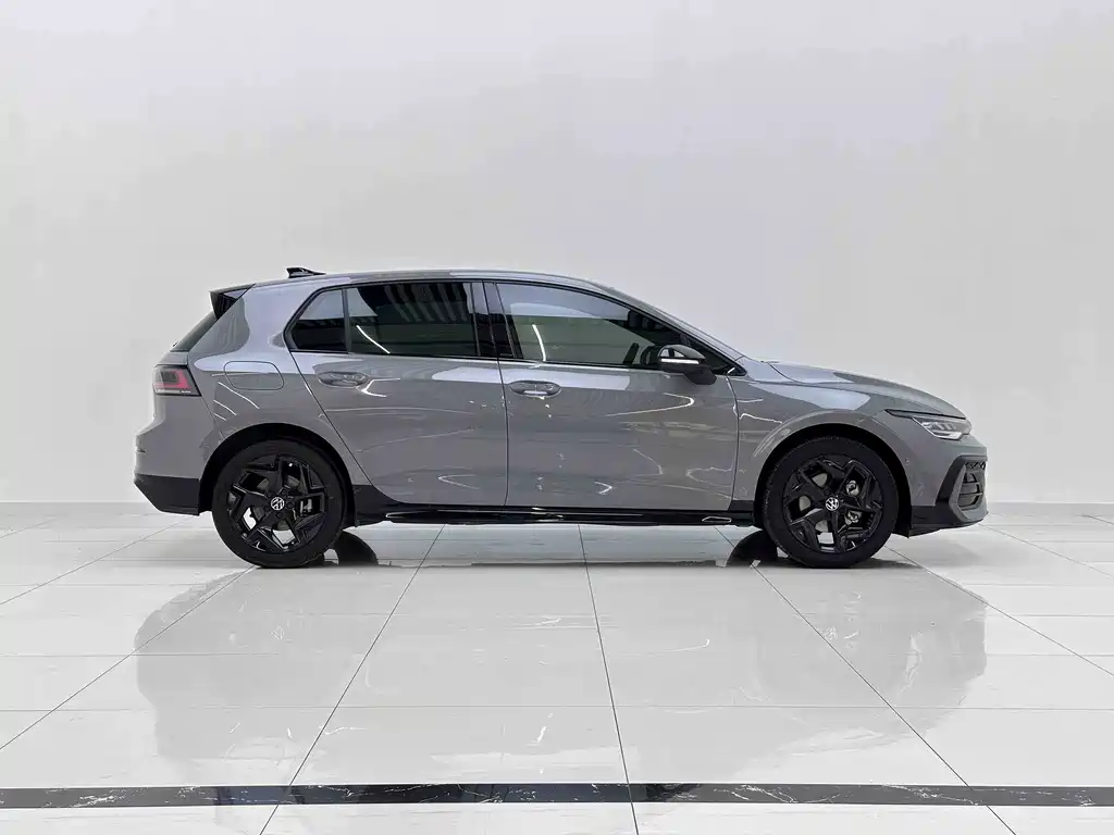Volkswagen Golf — миниатюра 4