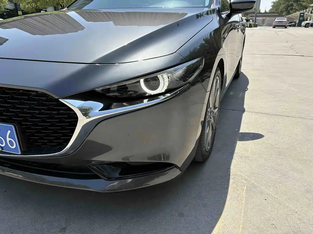 Mazda 3 Axela — миниатюра 5