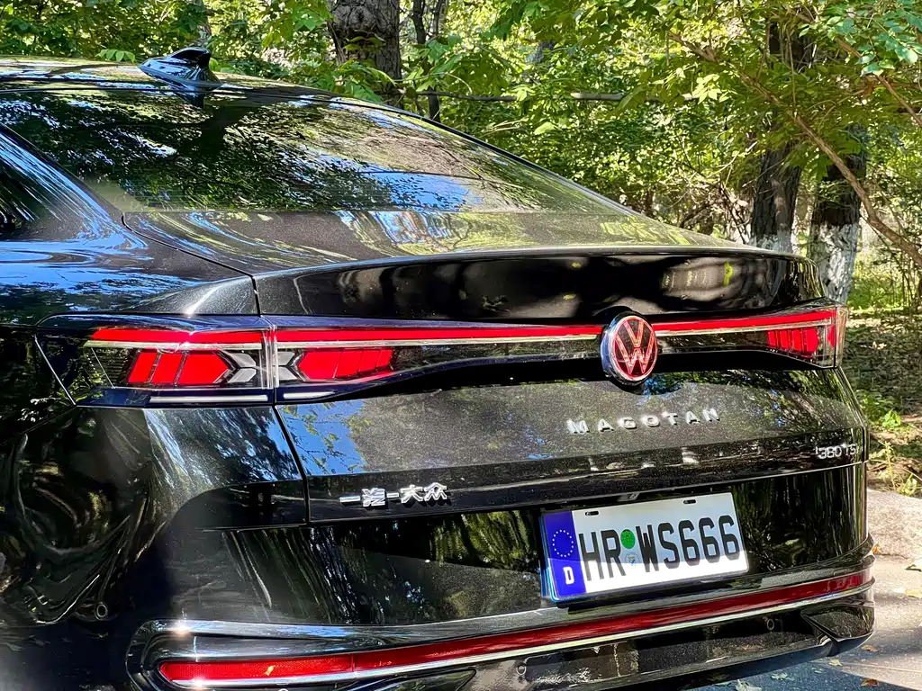 Volkswagen Magotan — миниатюра 10