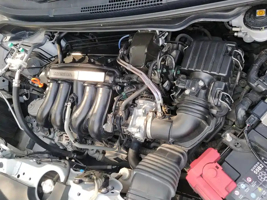 Honda Fit — миниатюра 10