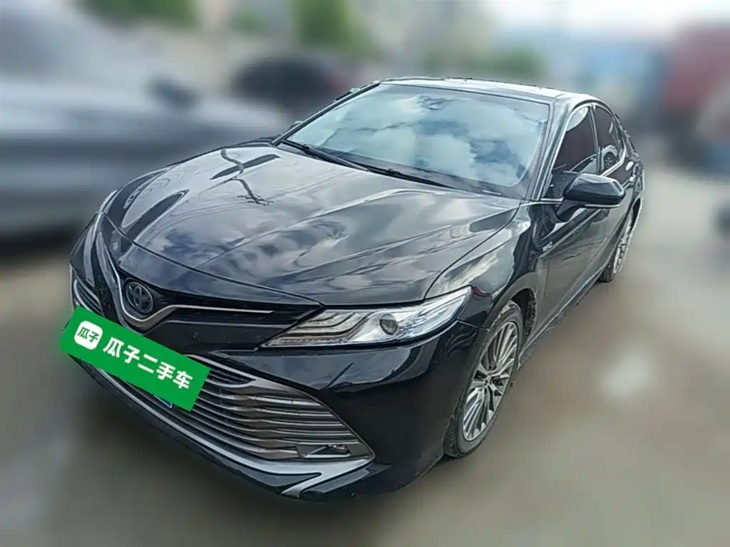 Toyota Camry 2019