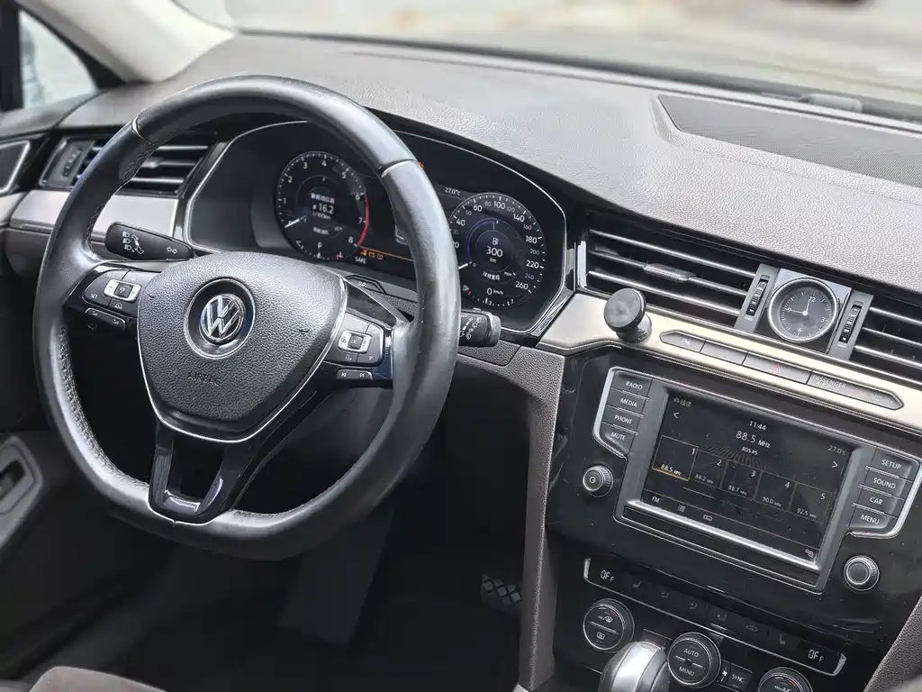 Volkswagen Viloran — миниатюра 17