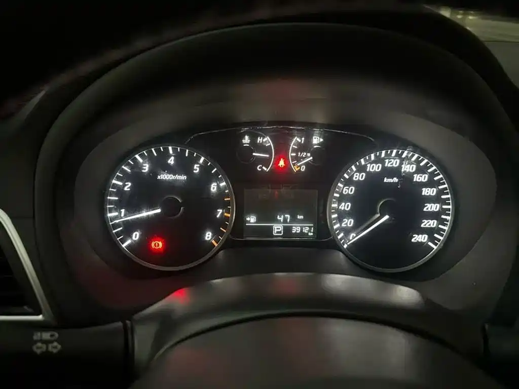 Nissan Sylphy — миниатюра 6