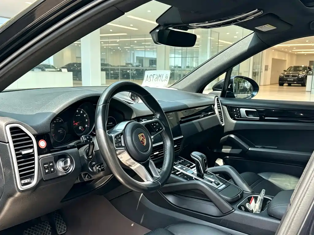 Porsche Cayenne 2018 Cayenne 3.0T