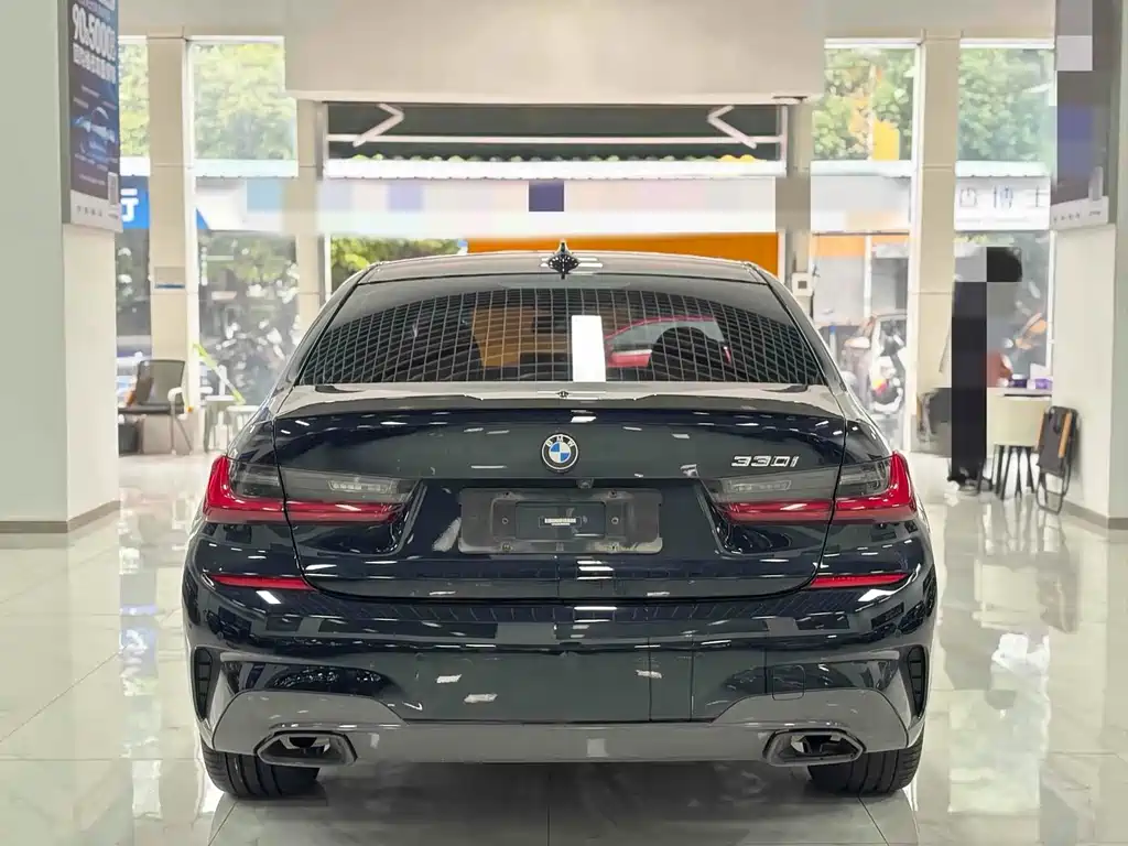 BMW 3 Series — миниатюра 10