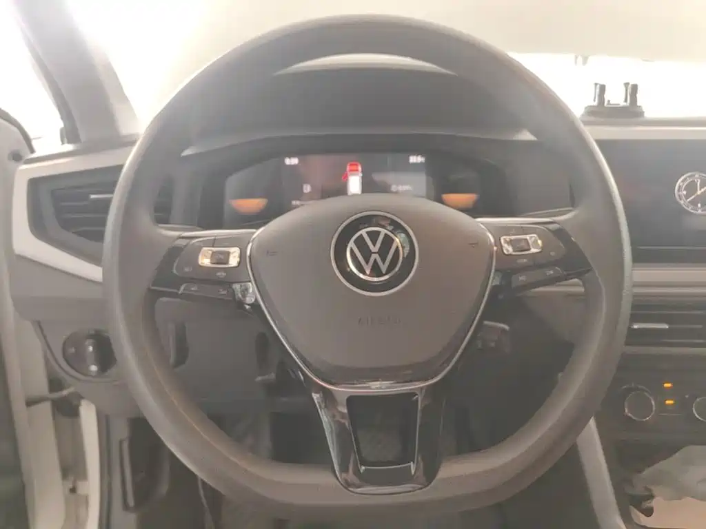 Volkswagen Polo — миниатюра 11