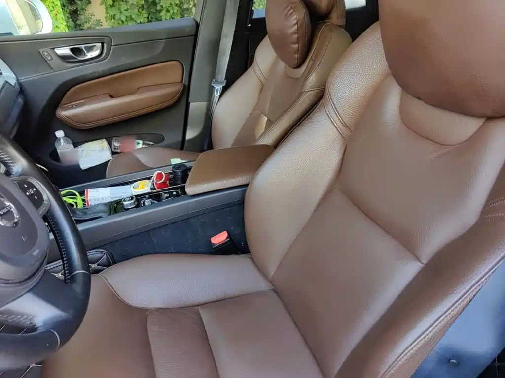 Volvo XC60 — миниатюра 8
