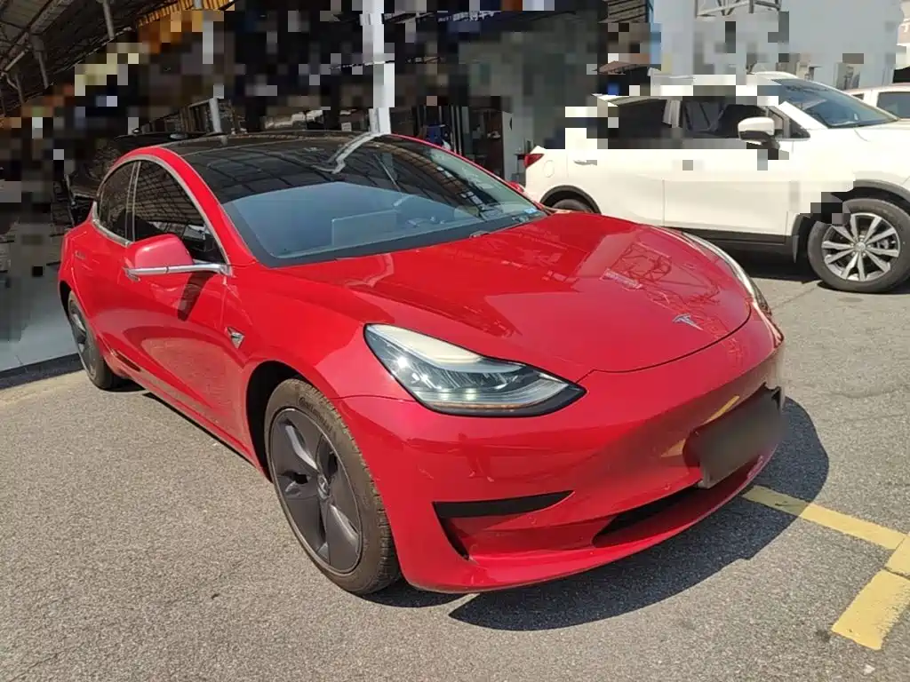 Tesla Model 3 — миниатюра 4
