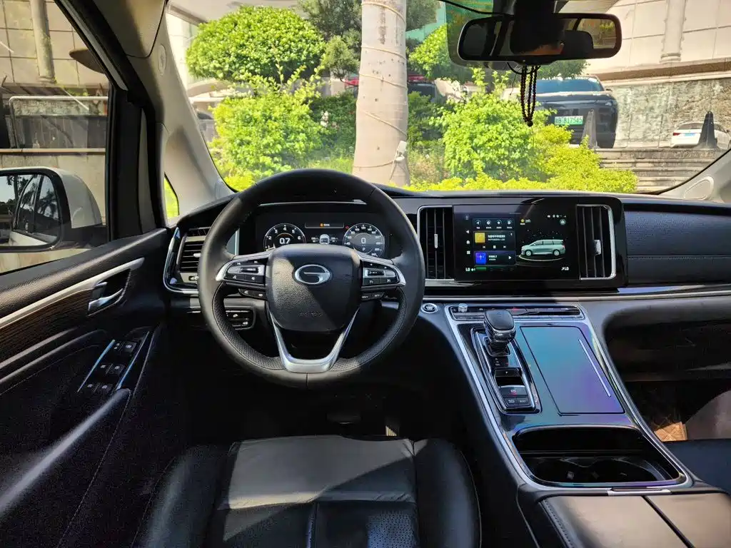 GAC Motor Trumpchi M8 — миниатюра 6