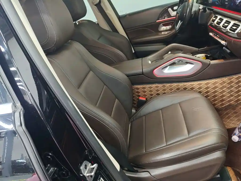 Mercedes-Benz GLE (Import) — миниатюра 25
