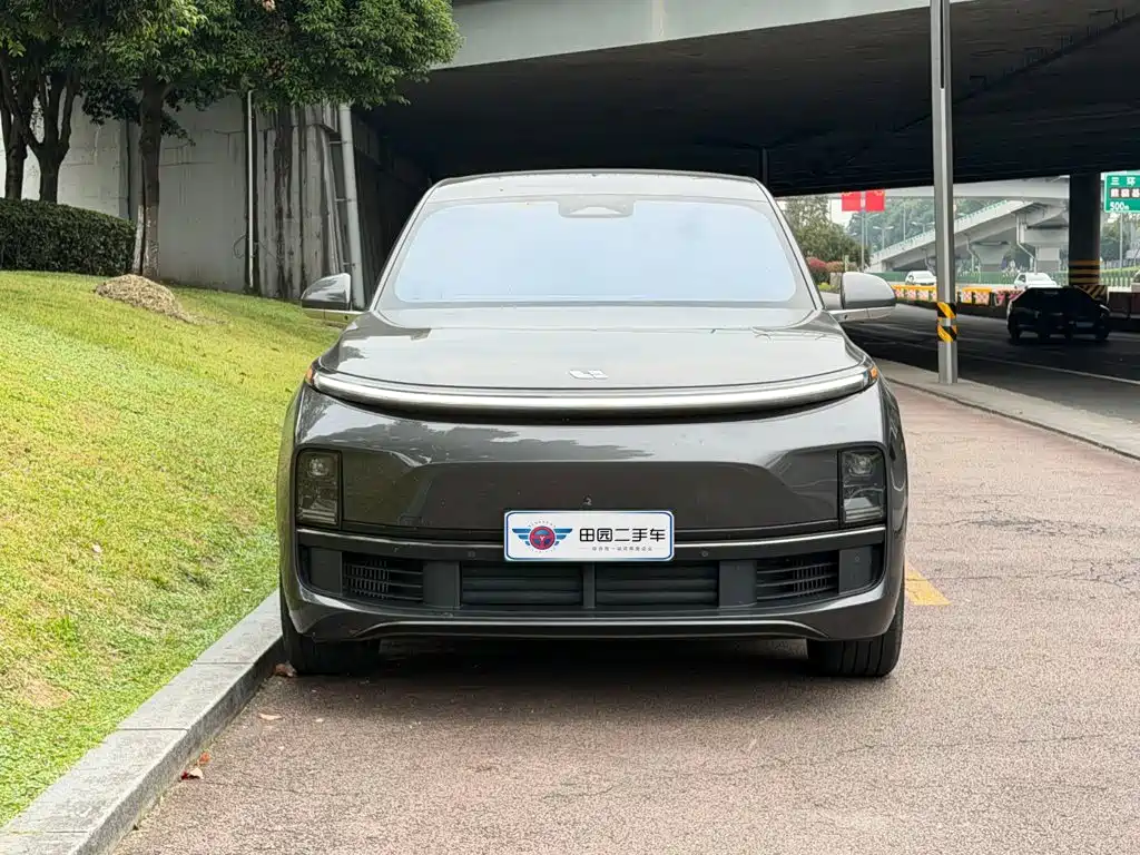 Li Auto Li L8 — миниатюра 2