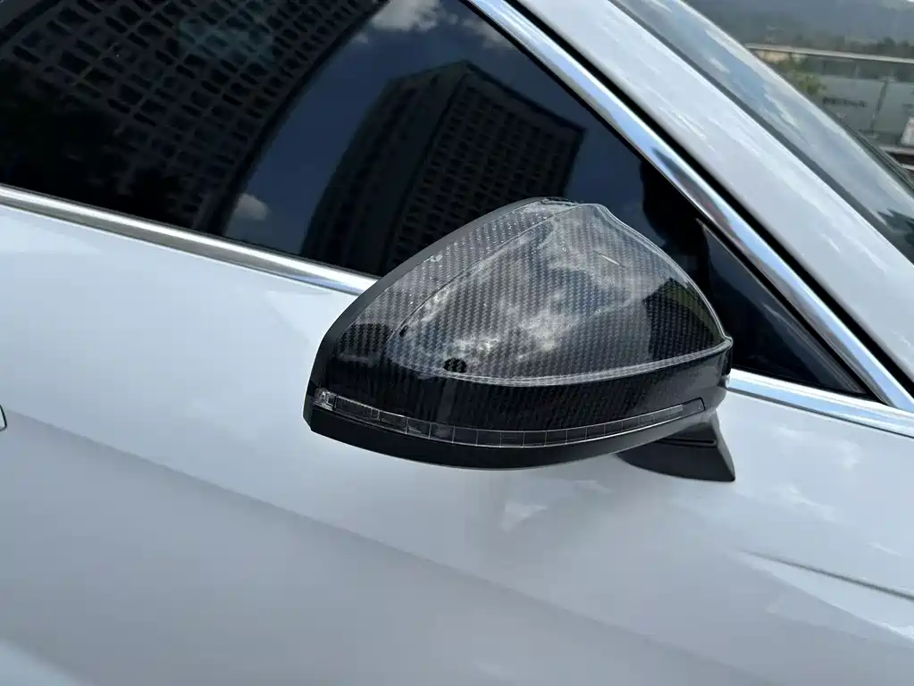 Audi A4L — миниатюра 26