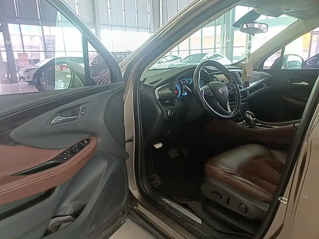 Buick Envision Plus — миниатюра 16