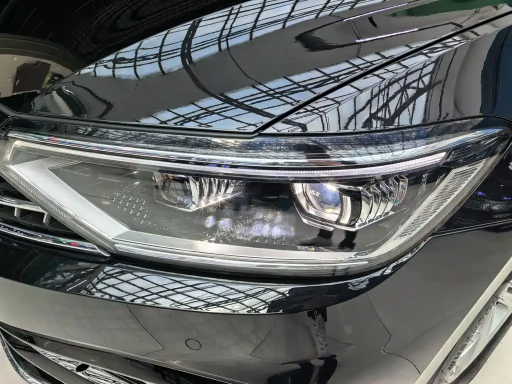 Volkswagen Magotan — миниатюра 9