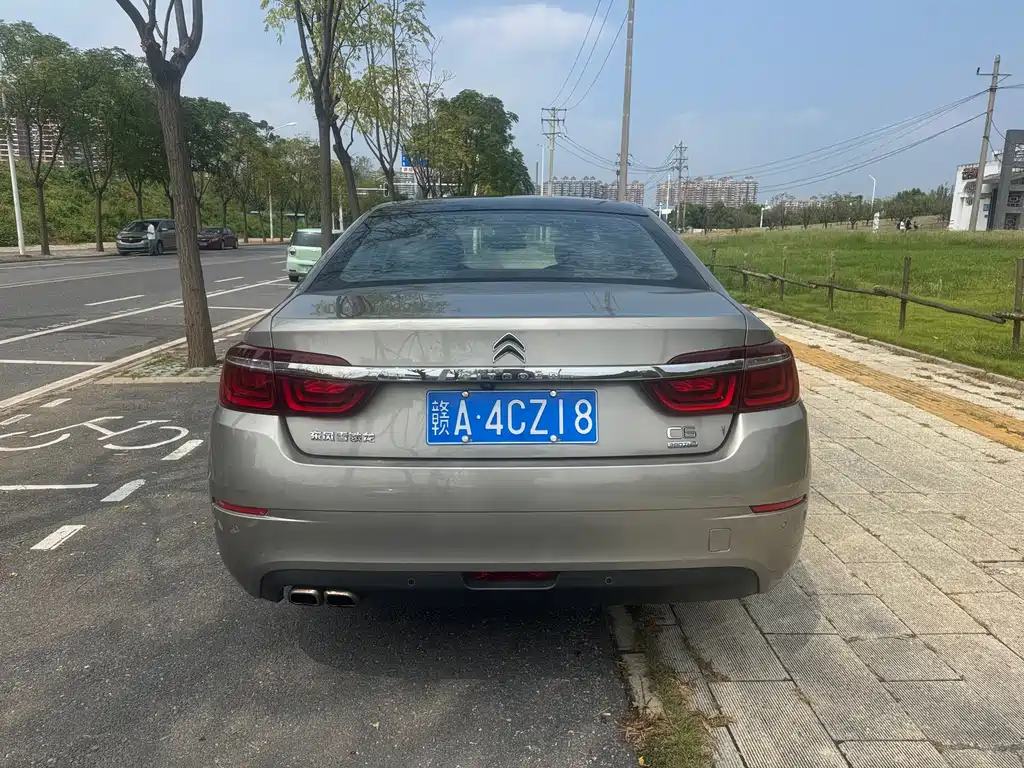 Citroen C6 — миниатюра 8