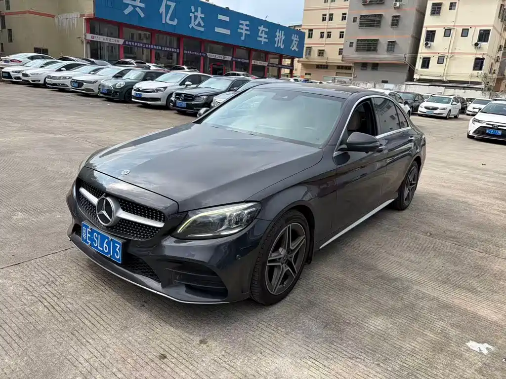 Mercedes-Benz C-Class — миниатюра 2