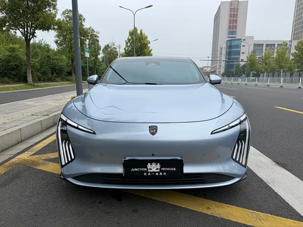 Fengxing Xinghai S7 — миниатюра 2