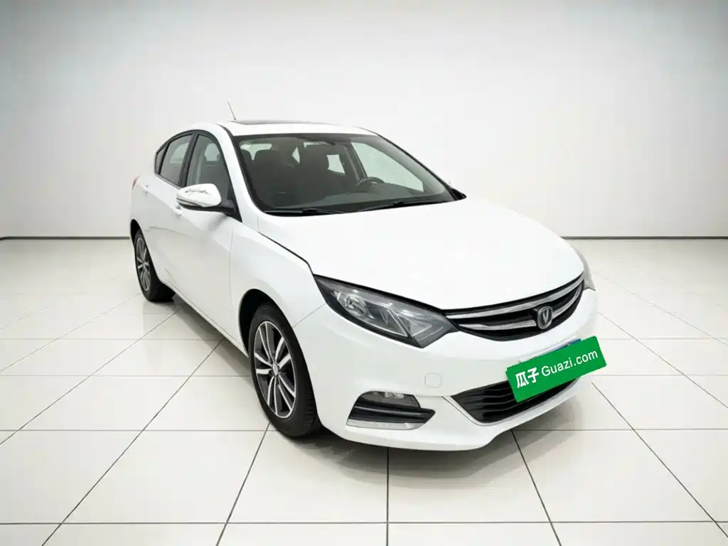 Changan Eado XT — миниатюра 3
