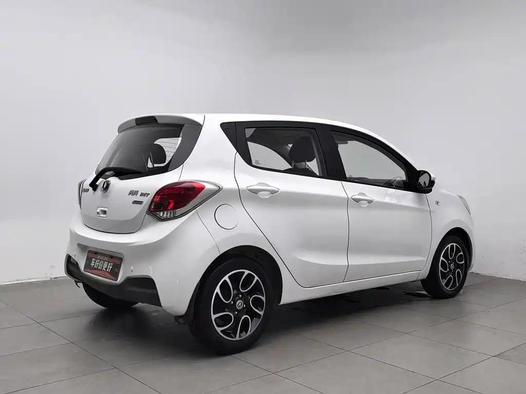 Changan BenBen — миниатюра 2