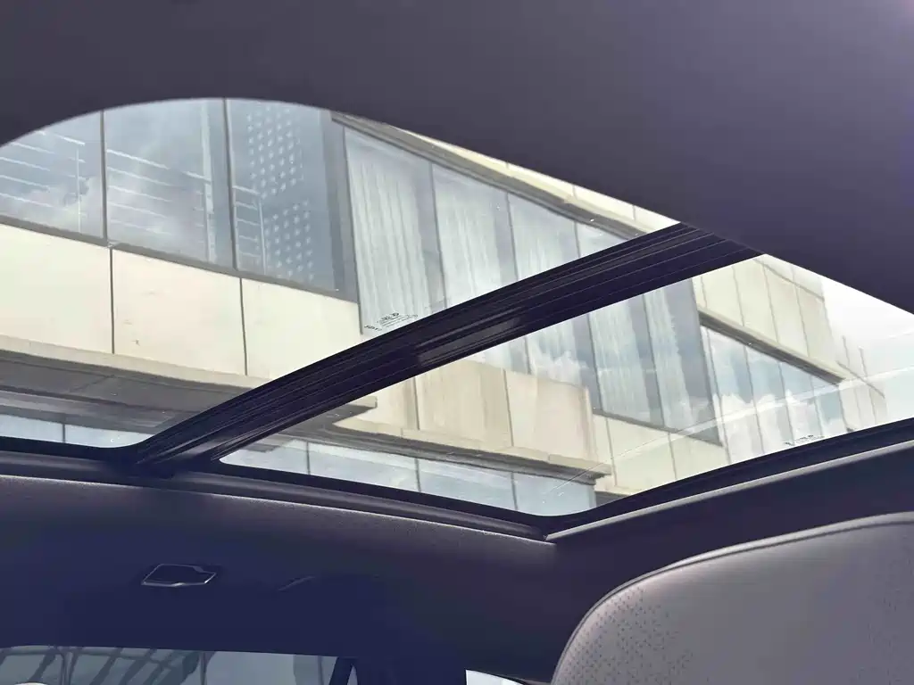 Geely Xingyue L — миниатюра 24