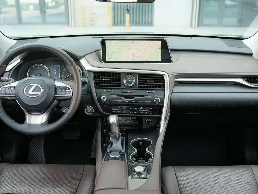 Lexus RX — миниатюра 17