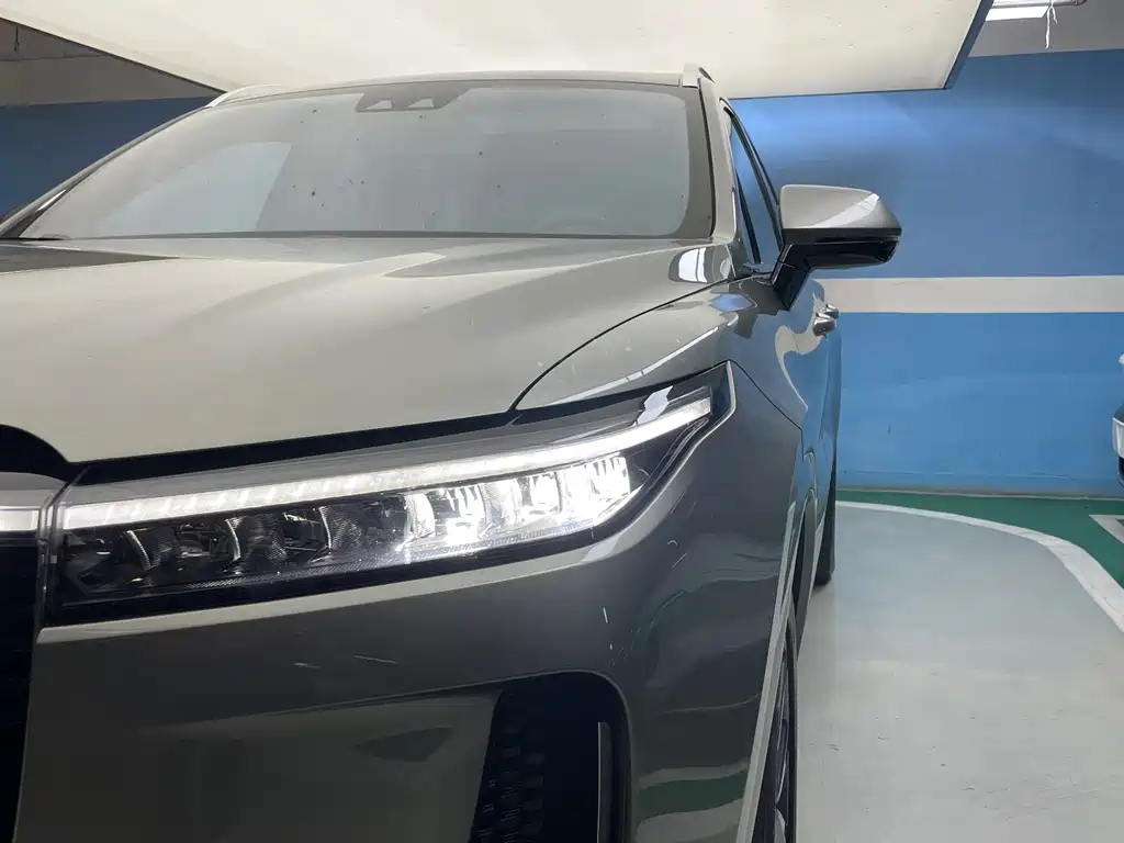 Li Auto Li ONE — миниатюра 4