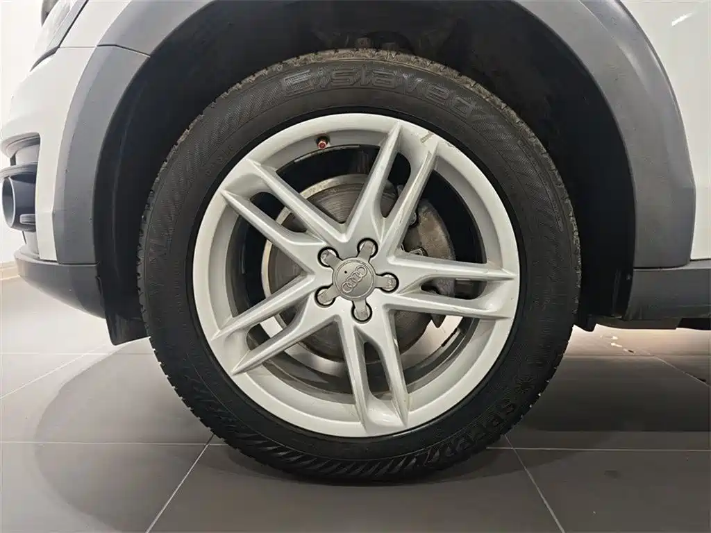 Audi Q5 — миниатюра 15